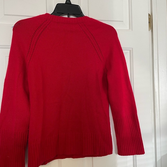 Trina Turk Red Cashmere Sweater Size Medium Ribbed Bottom Crew Neck Soft - Picture 4 of 6
